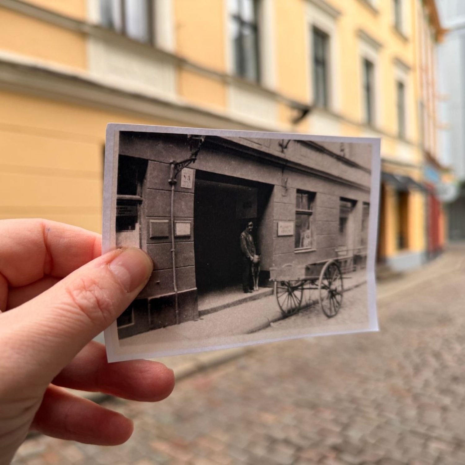 Kontor in Riga 1933 und 2025